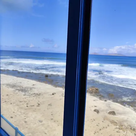 Casa Manrique カレタ・デ・ファマラ