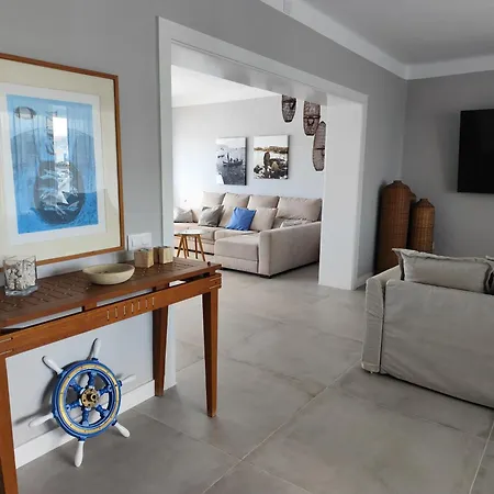 Casa Manrique * Famara