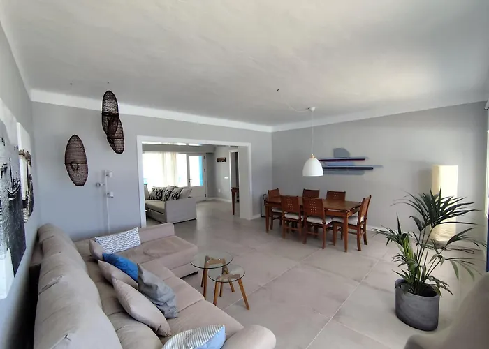 Casa Manrique بيت للعطل فامارا